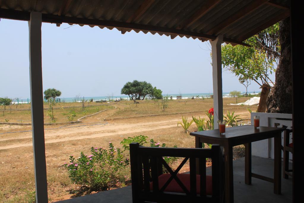 Bliss Bay Nilaveli Hotel Eksteriør billede
